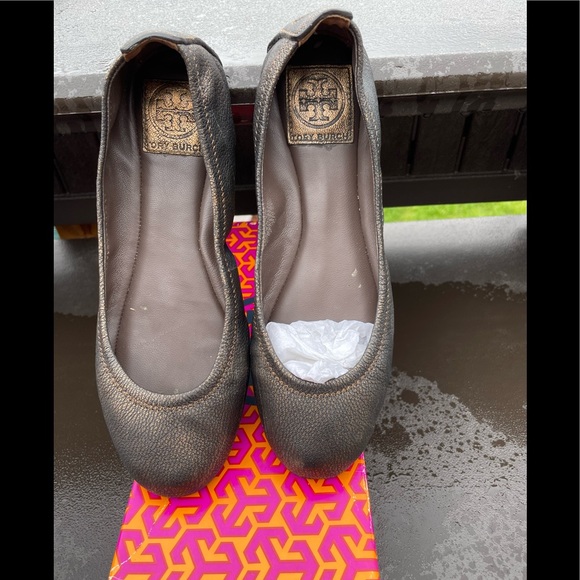 Tory Burch Eddie Metallic Bronze Brown Elastic Ballet Flat Leather Women's Sz 7 - Picture 3 of 5